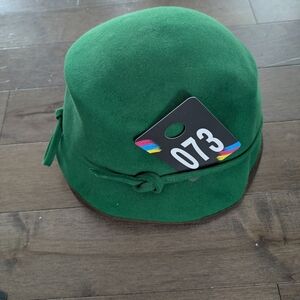 073_Green Bucket Hat